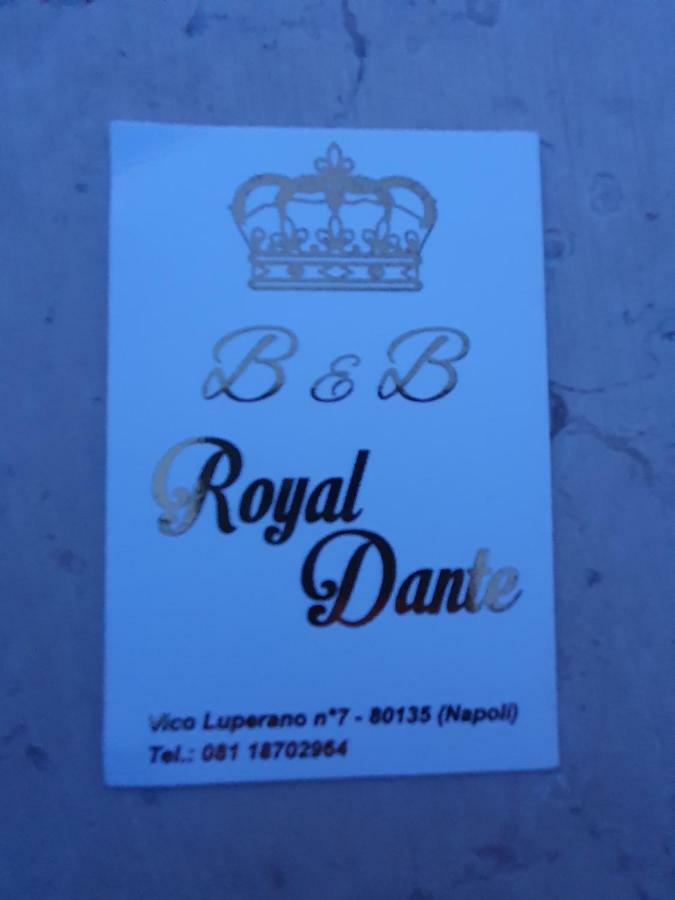 Royal Dante Bed & Breakfast เนเปิลส์ ภายนอก รูปภาพ